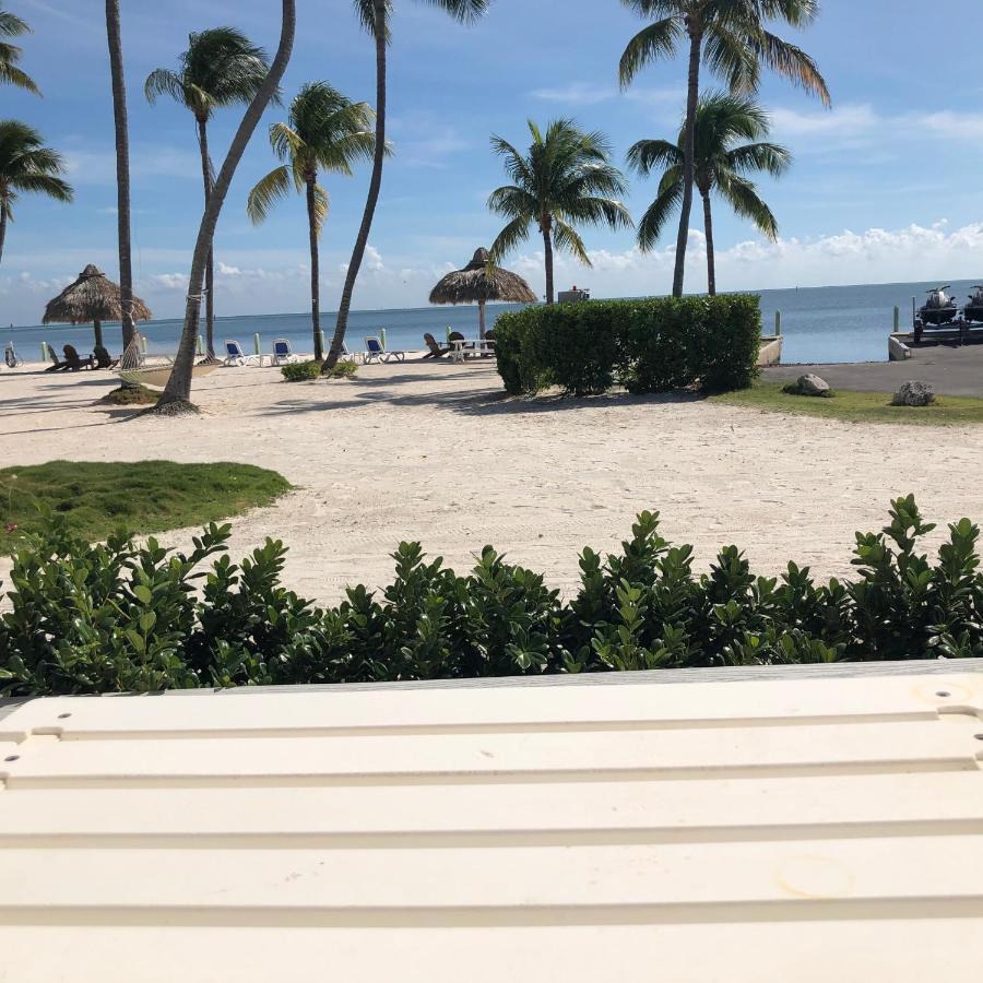 Drop Anchor Resort & Marina 伊斯拉莫拉达 外观 照片